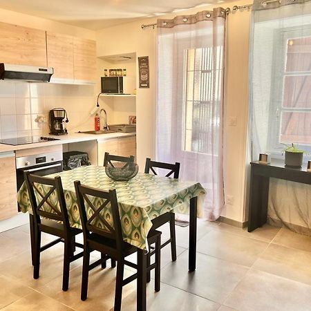 Villa 2 Chambres Proche D'Un Lac Ruelle-sur-Touvre Exteriér fotografie