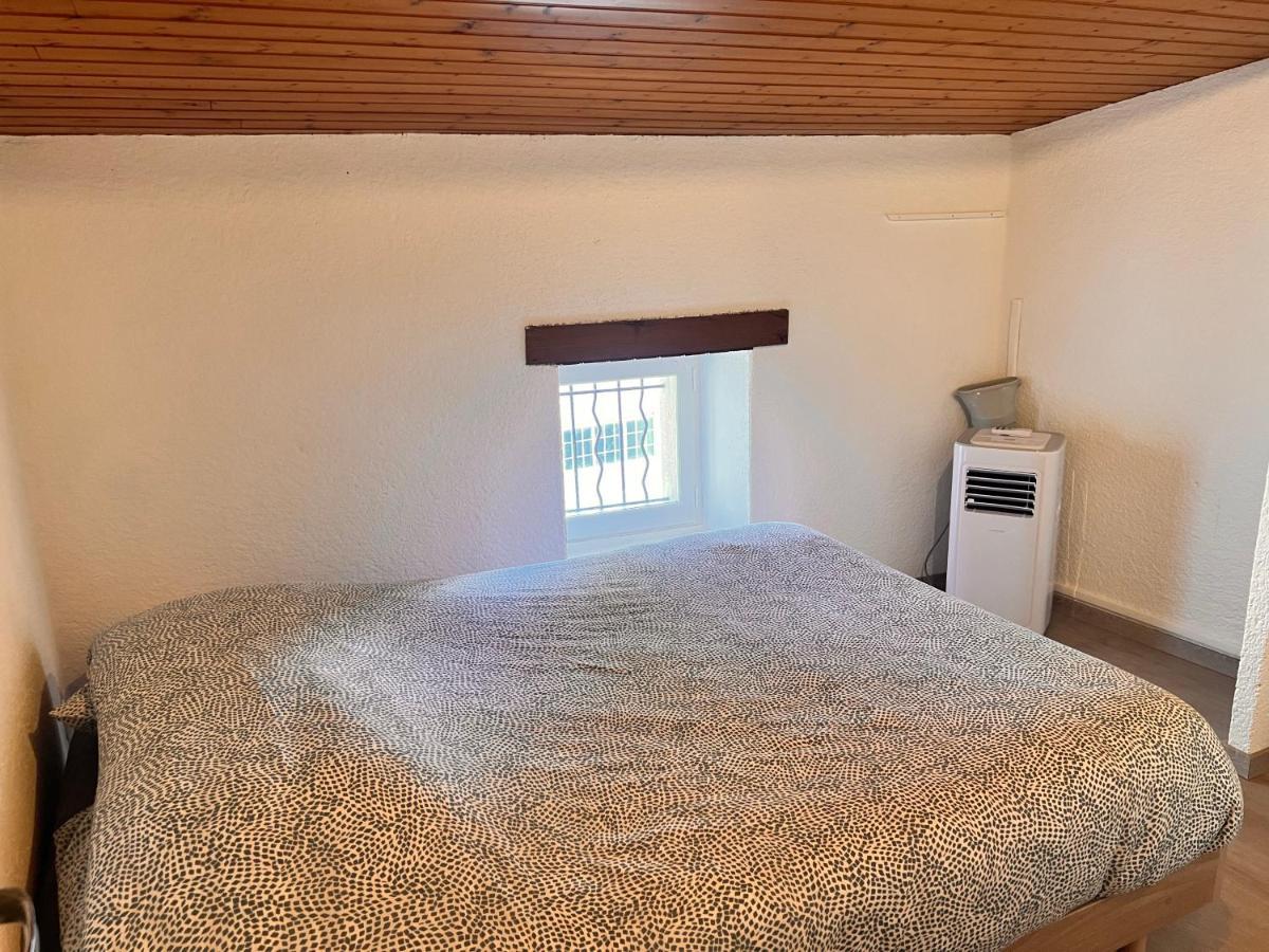 Villa 2 Chambres Proche D'Un Lac Ruelle-sur-Touvre Exteriér fotografie