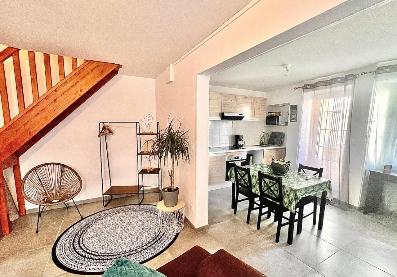 Villa 2 Chambres Proche D'Un Lac Ruelle-sur-Touvre Exteriér fotografie
